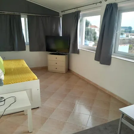 Apartman Sunset Flat In Malhadais